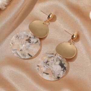 Women’s Round Dangle Stylish Earring